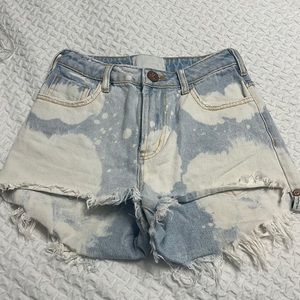 one teaspoon shorts in a size 24